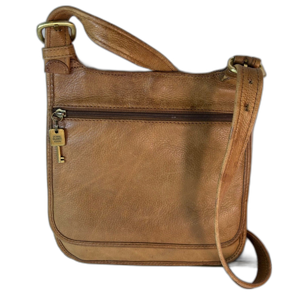 Fossil Women's Caramel Brown Pebble Leather Saddle Bag Style Crossbody Bag